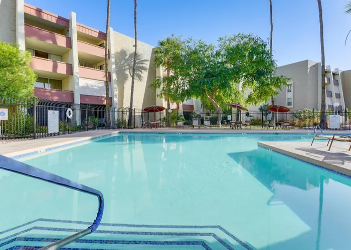 Community Perks! Walkable Old Town W/ Patio * Scottsdale